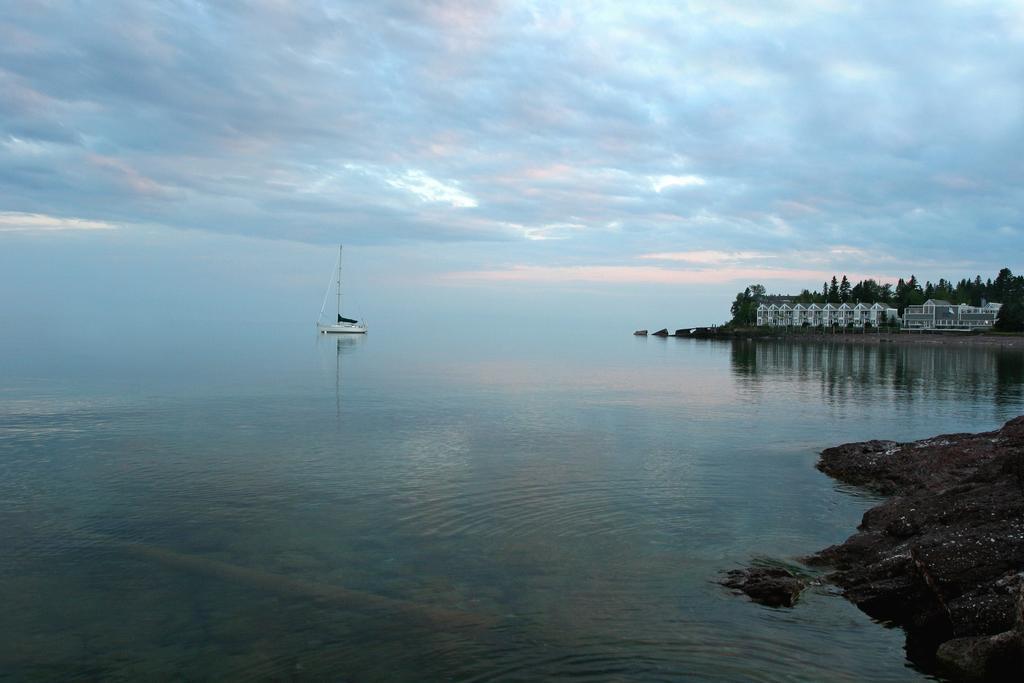 Bluefin Bay On Lake Superior Tofte Eksteriør bilde